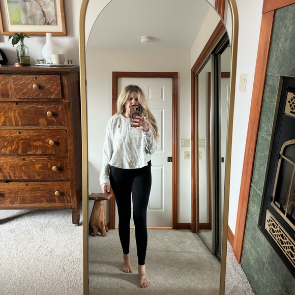 Adidas pullover - Picture 2 of 4